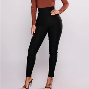 Fashion Nova- Venetian High Rise Pants - Small